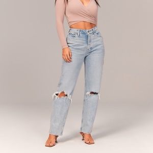 Abercrombie & Fitch Dad High Rise Jeans size 28/6s